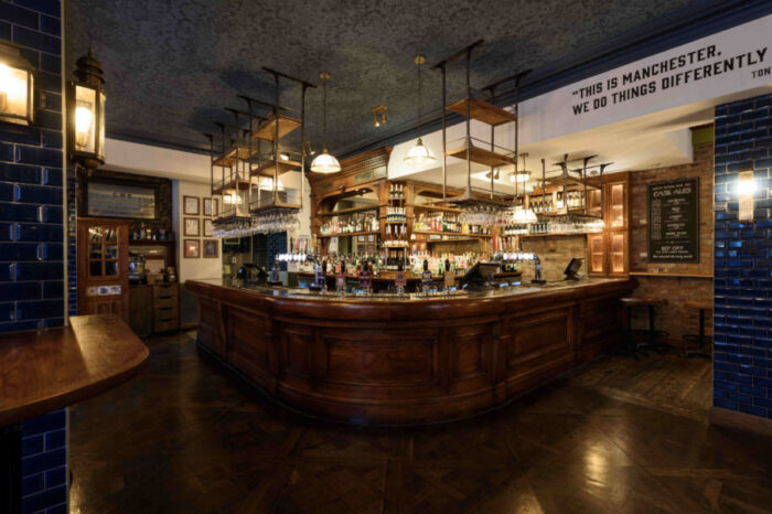 Landmark Northern Quarter pub and boutique hotel reopens after major refurbishment