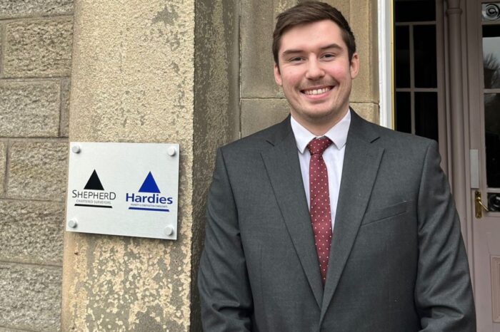 Shepherd encourages Stirling businesses to apply for funding to improve premises