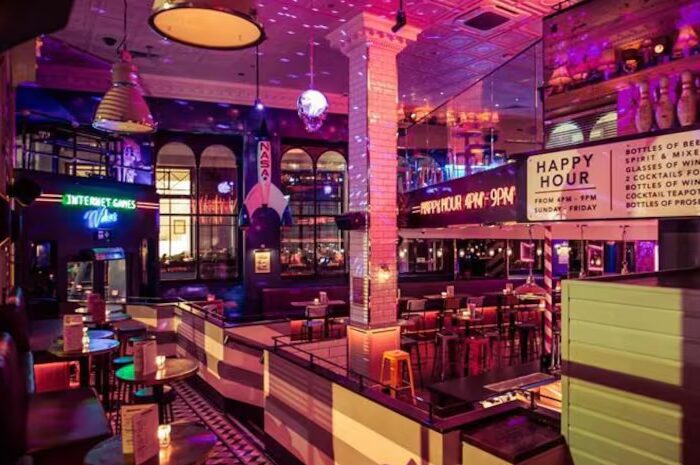 Simmons Bars acquired by founder for £6m in pre-pack administration