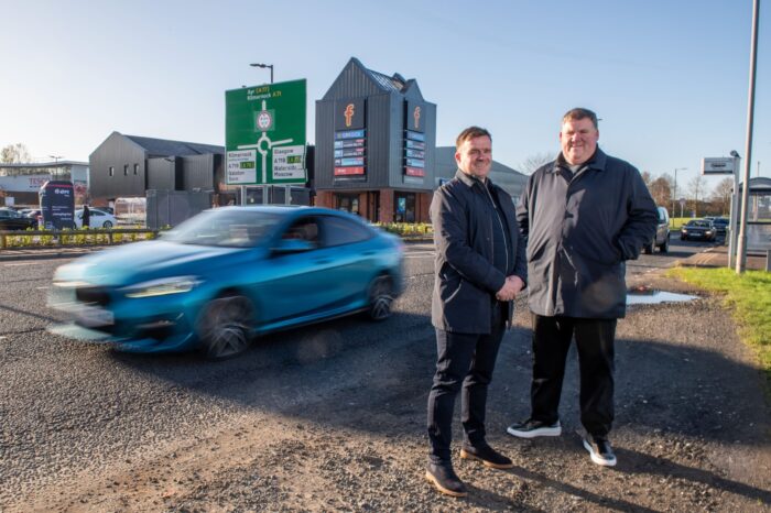 Loudoun Retail Park officially launches as Greggs and Farmfoods open their